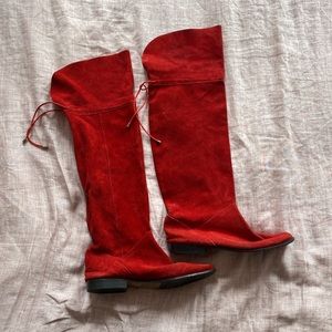 Vintage Suede Red Knee High Boots! Size 8.5